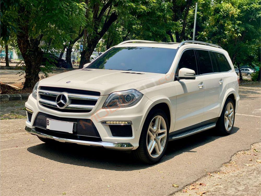 Mobil Mercedes-Benz GL 2014