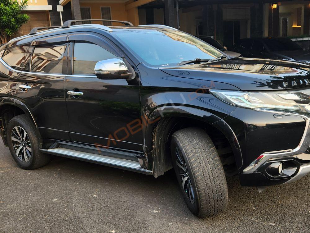 Mobil Mitsubishi Pajero Sport 2017