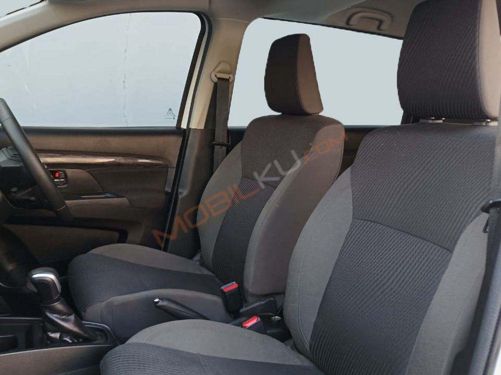 Mobil Suzuki Ertiga 2023