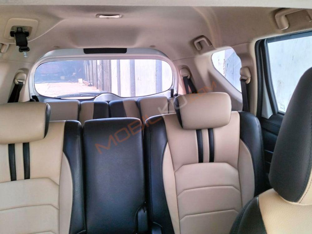 Mobil Nissan Livina 2019