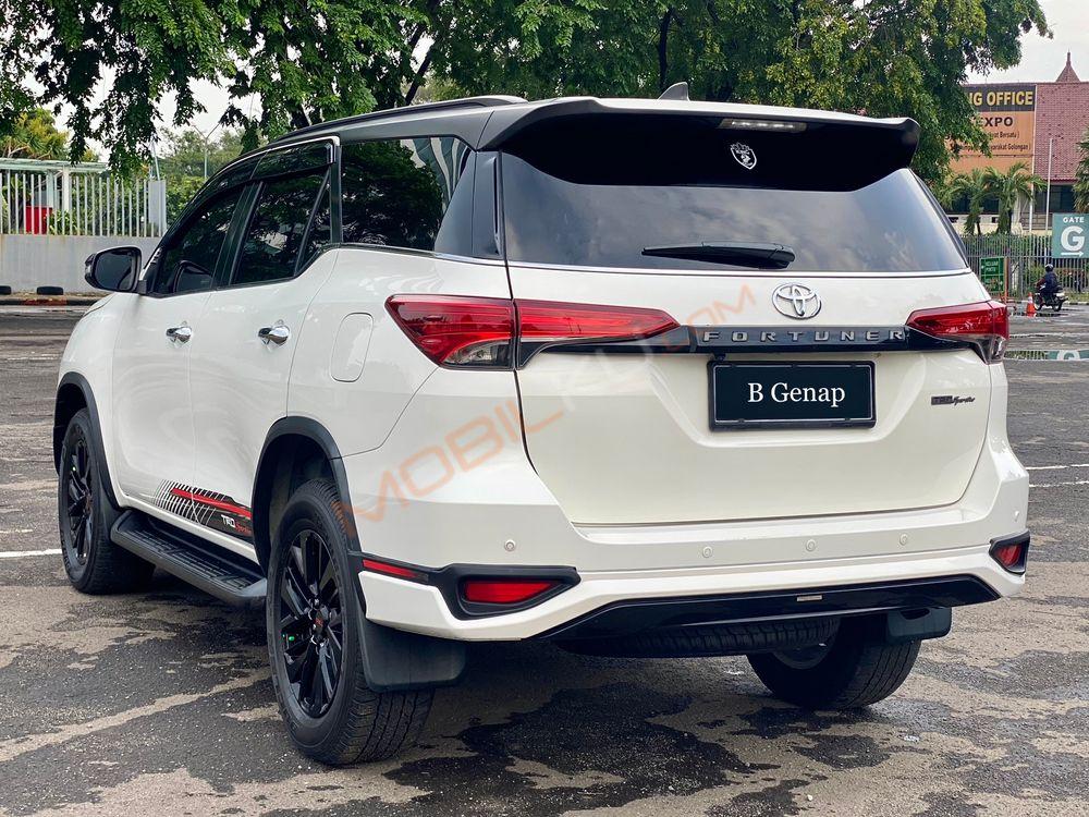 Mobil Toyota Fortuner 2020