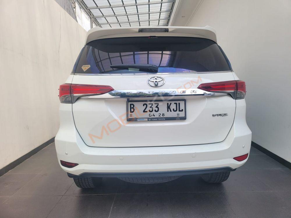 Mobil Toyota Fortuner 2018