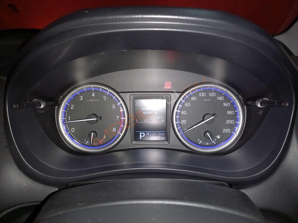 Mobil Suzuki SX4 2019