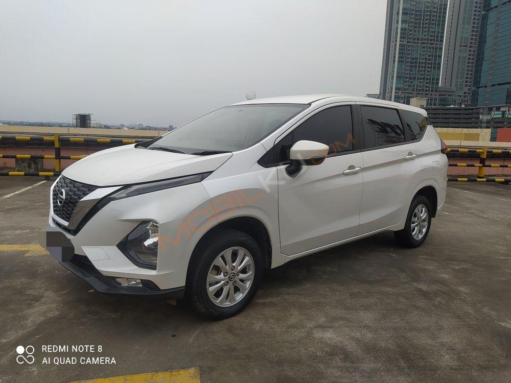 Mobil Nissan Livina 2019