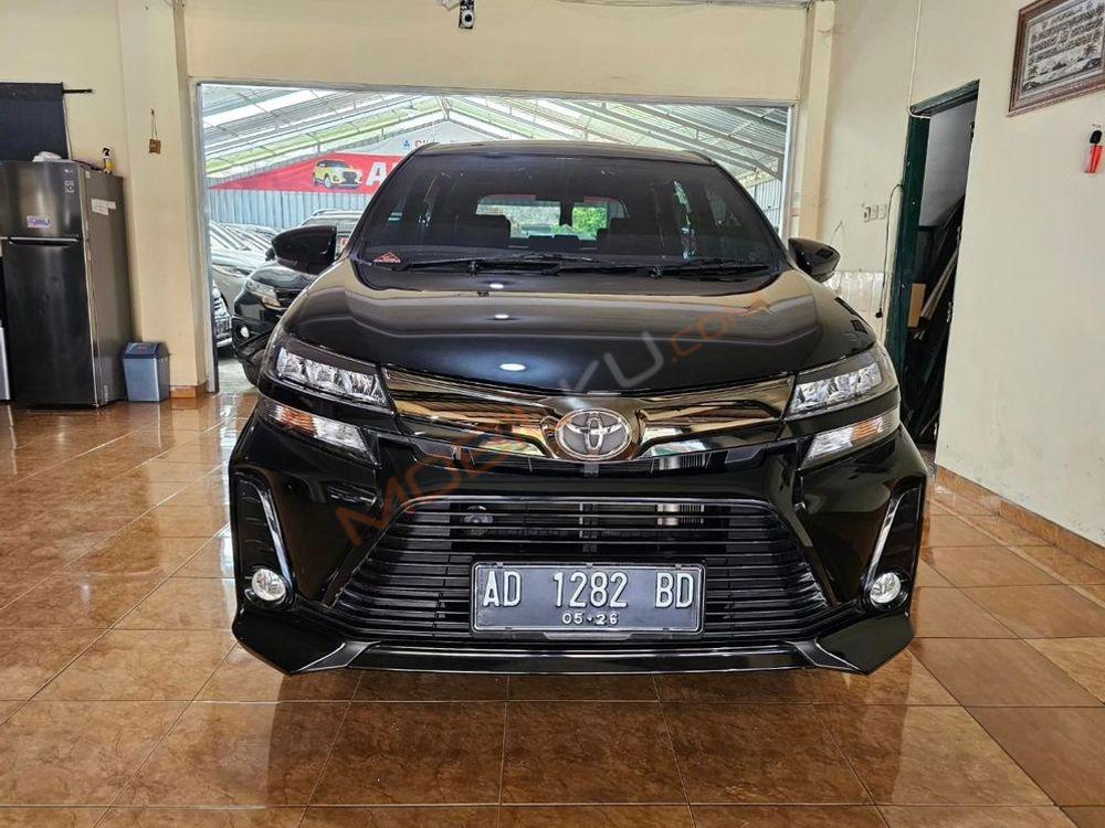 Mobil Toyota Avanza 2021
