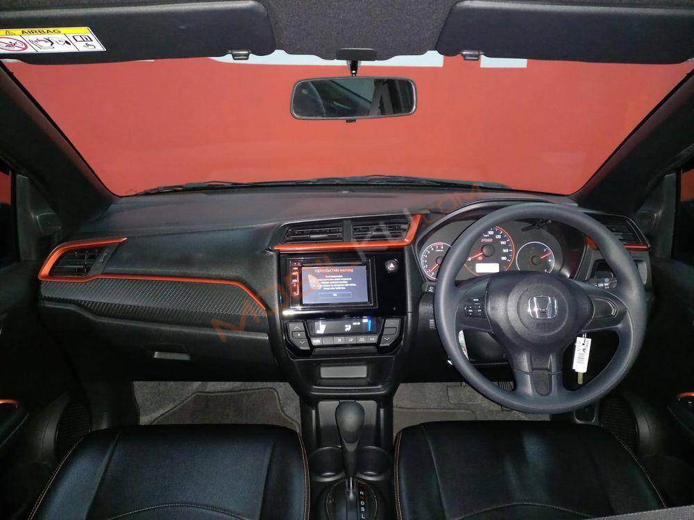 Mobil Honda Brio 2021