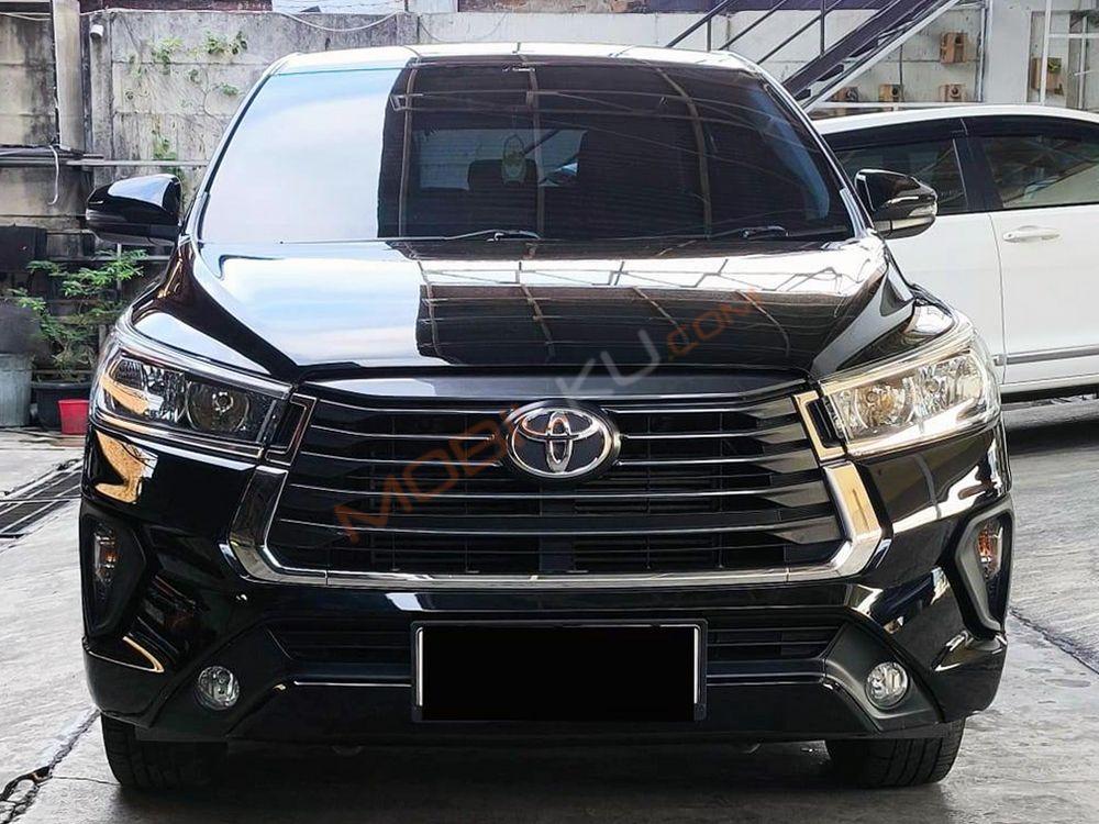 Mobil Toyota Kijang Innova 2022