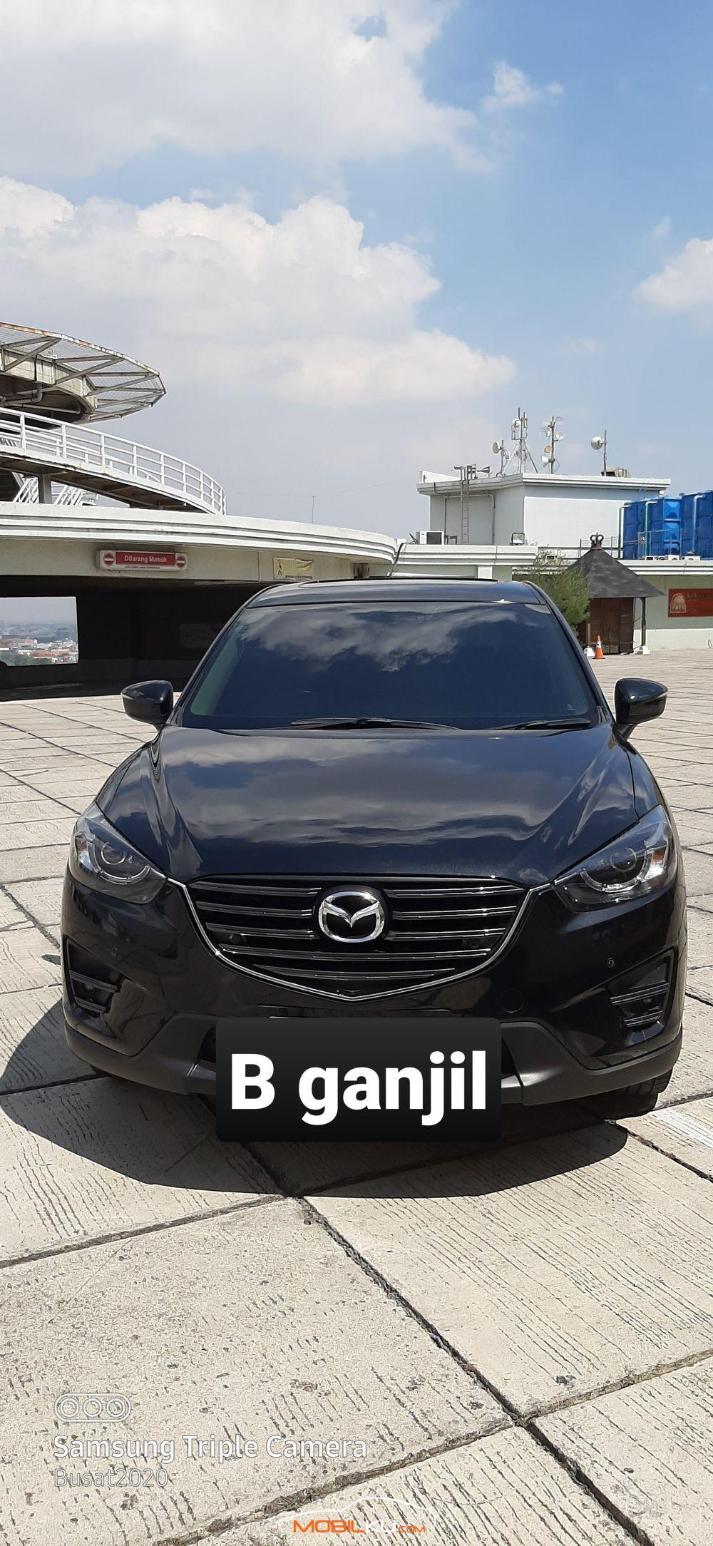 Mobil Mazda CX-5 2015
