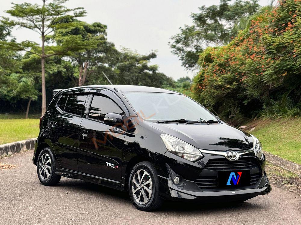 Mobil Toyota Agya 2017