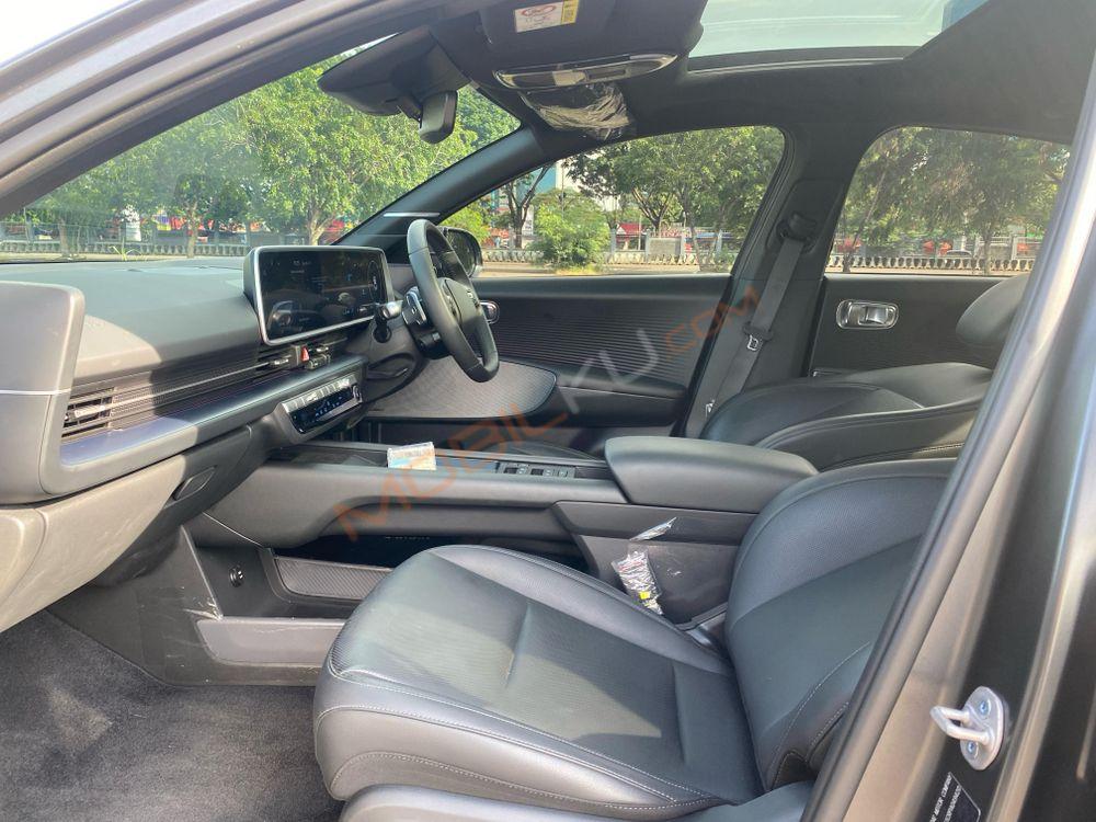 Mobil Hyundai Ioniq 6 2023