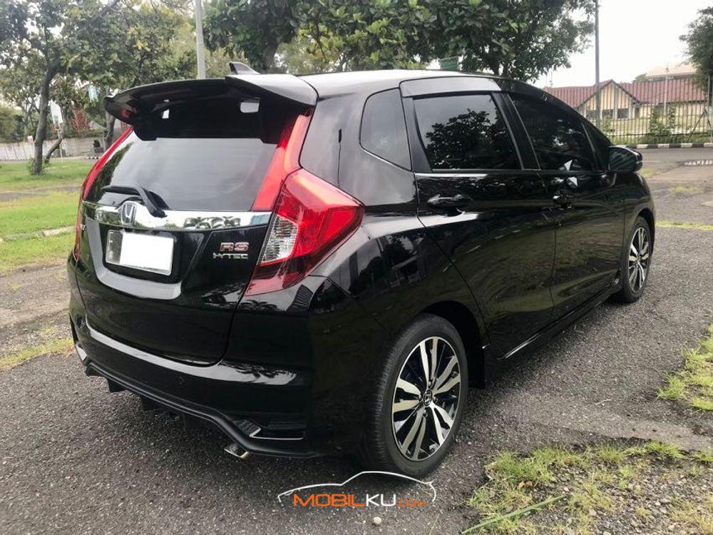 Mobil Honda Jazz 2018