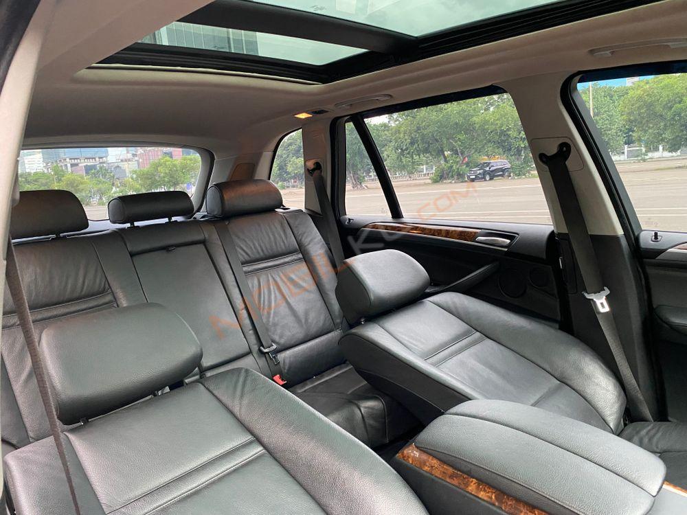 Mobil BMW X5 2008