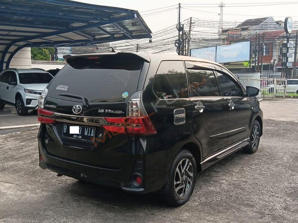 Mobil Toyota Avanza 2021