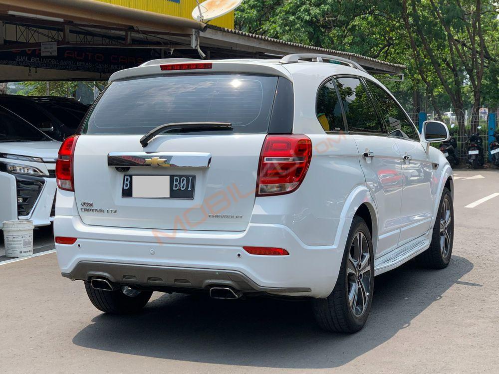 Mobil Chevrolet Captiva 2017
