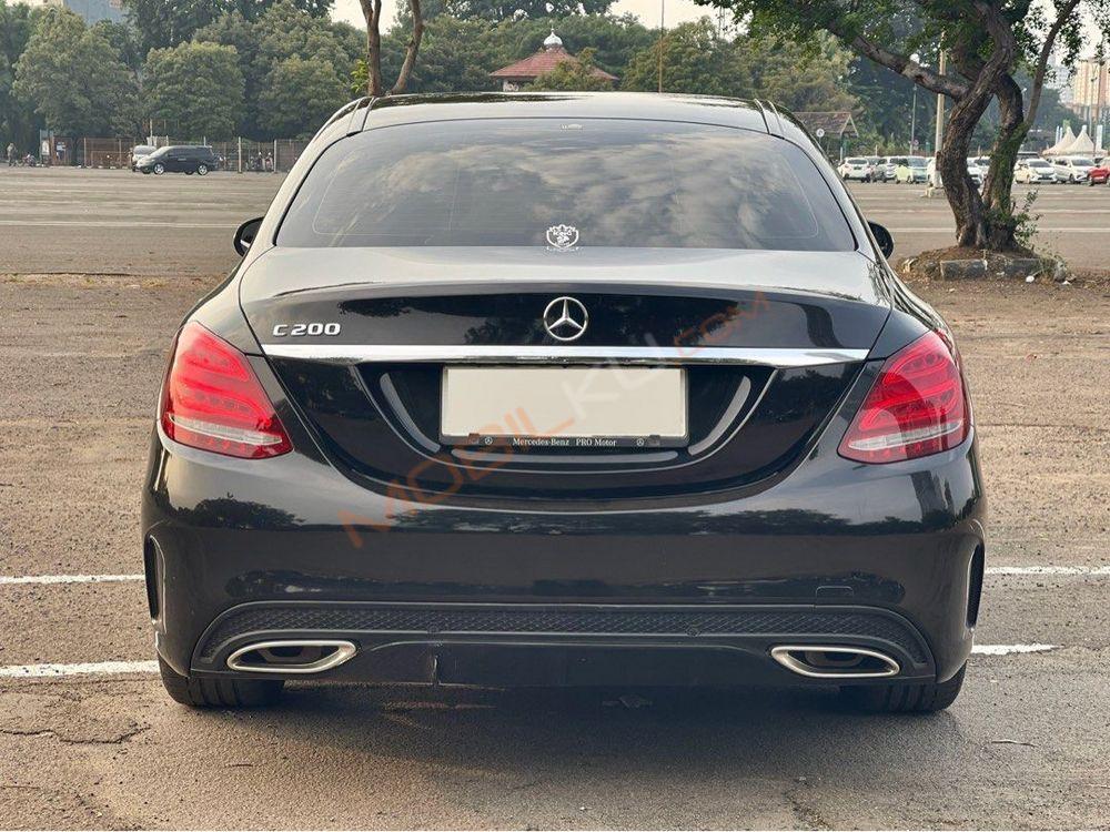 Mobil Mercedes-Benz C-Class 2018