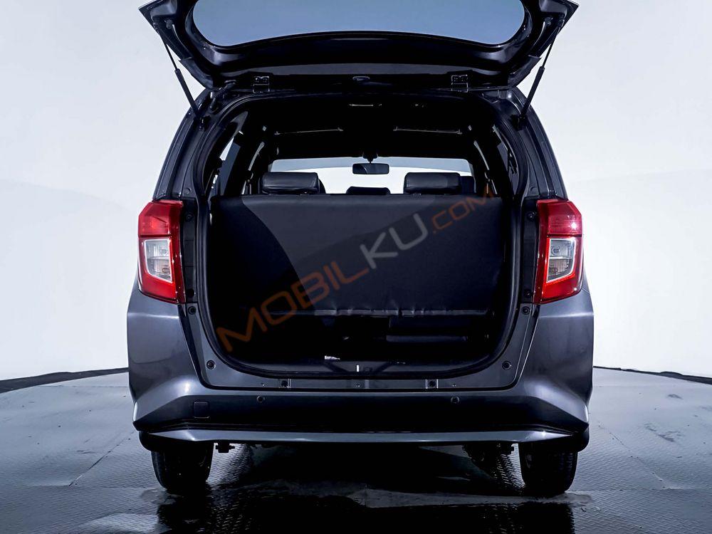 Mobil Toyota Calya 2023