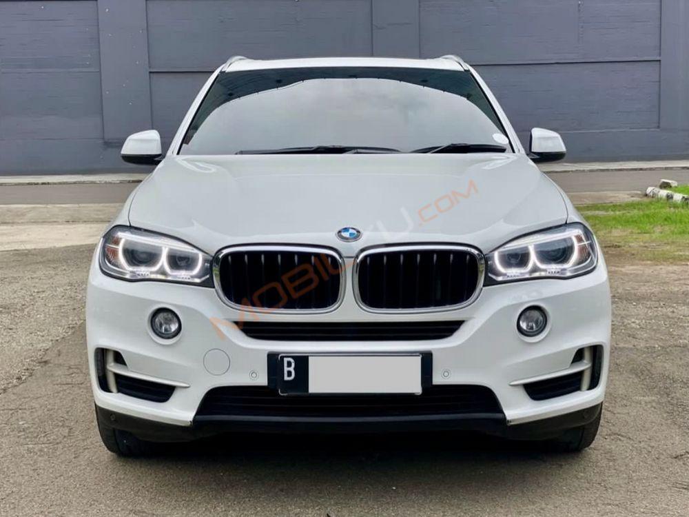 Mobil BMW X5 2016