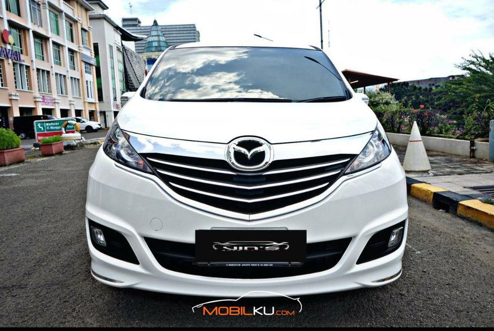Mobil Mazda Biante 2017