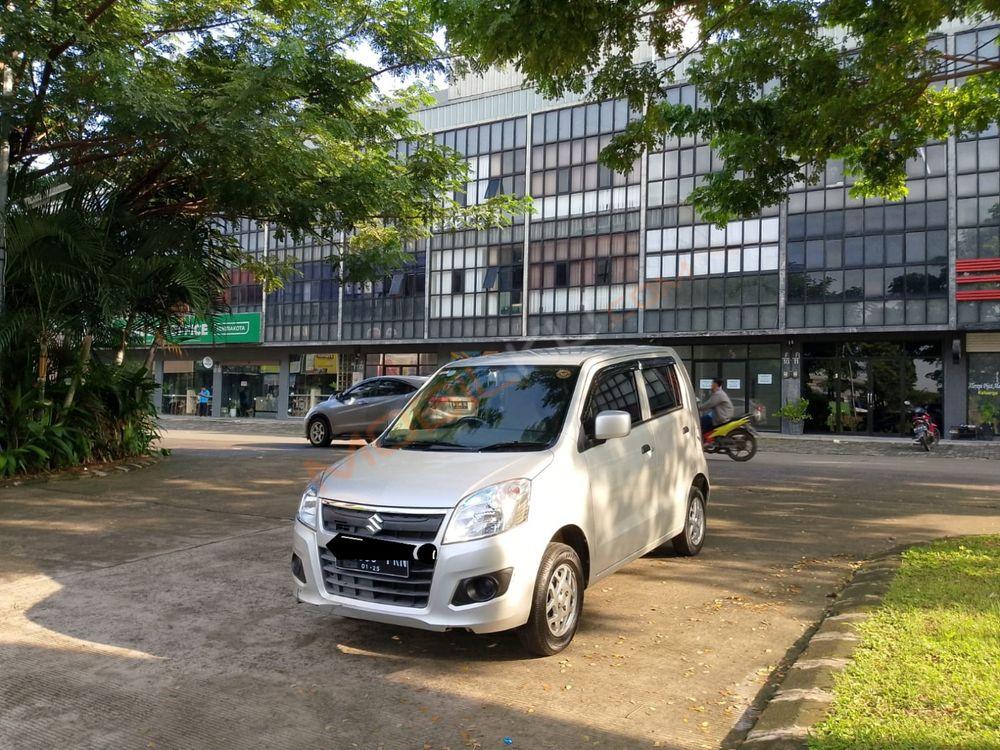 Mobil Suzuki Karimun Wagon R 2019