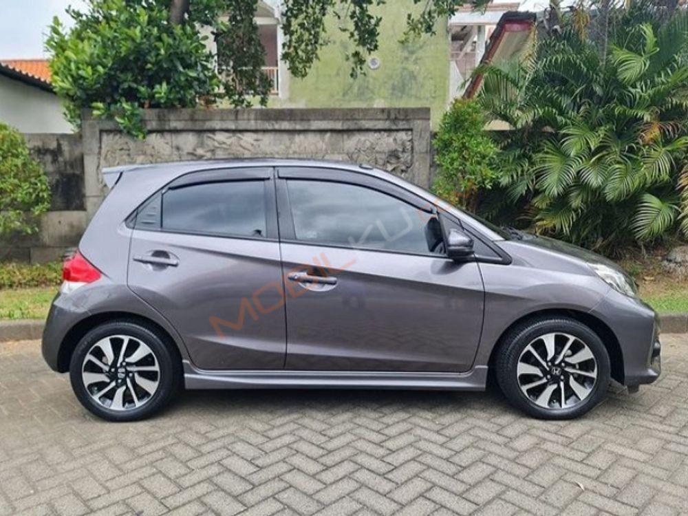 Mobil Honda Brio 2017