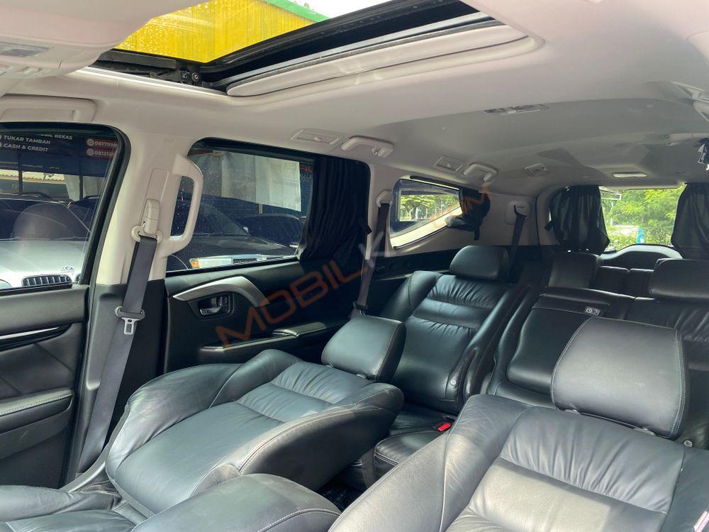 Mobil Mitsubishi Pajero Sport 2022