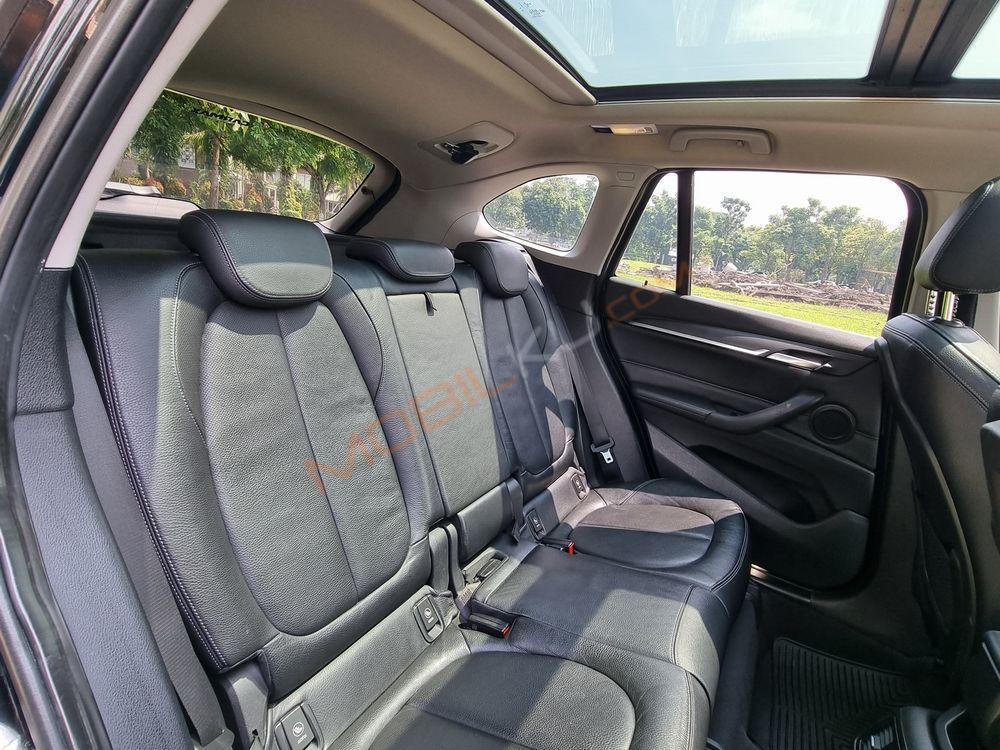 Mobil BMW X1 2016