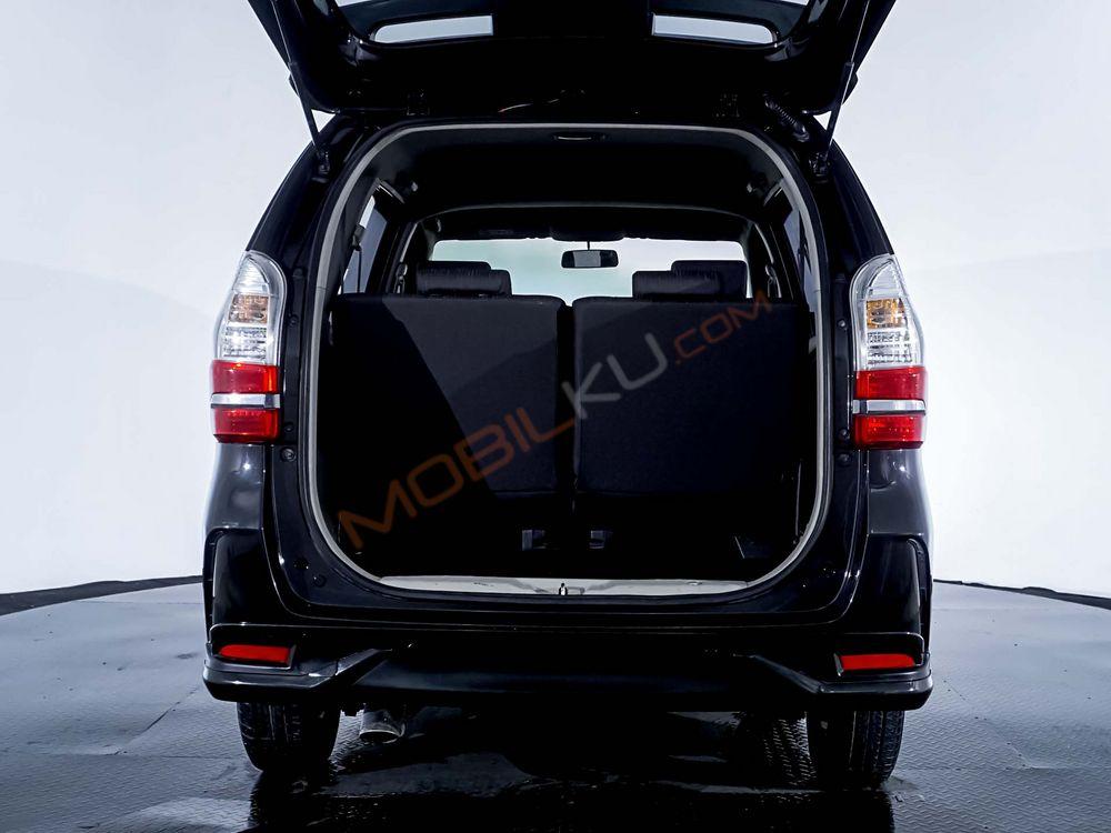 Mobil Daihatsu Xenia 2021