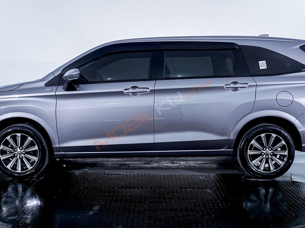 Mobil Toyota Avanza 2021