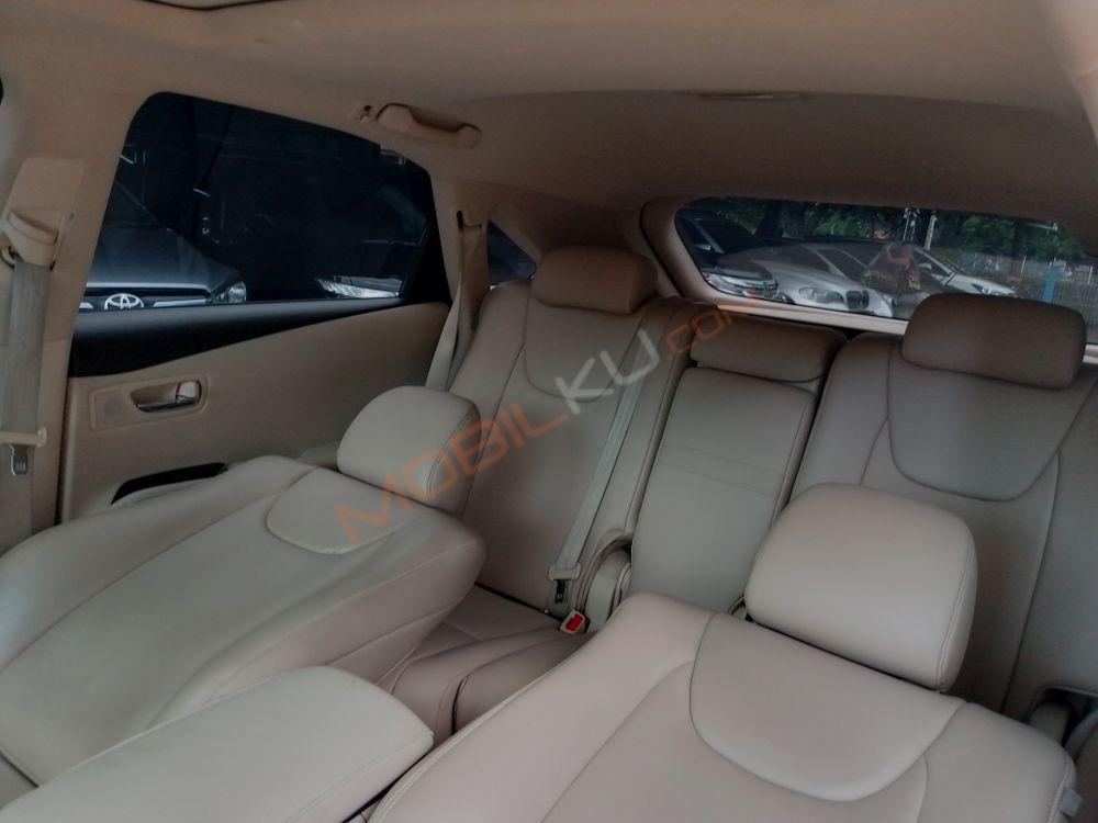 Mobil Lexus RX 2011
