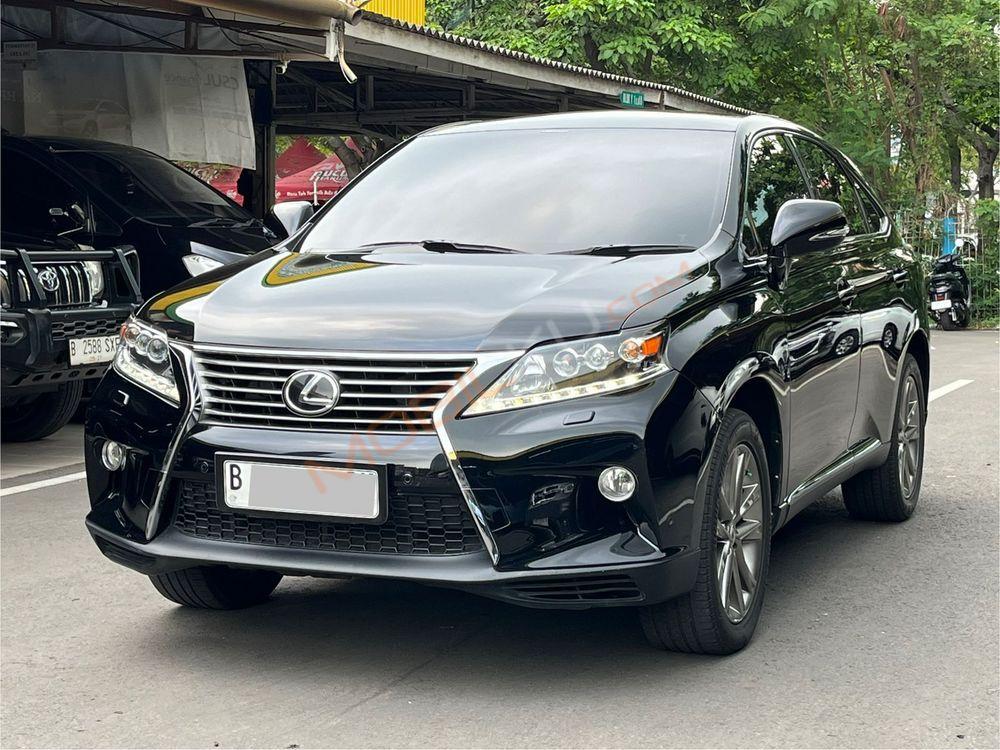 Mobil Lexus RX 2014
