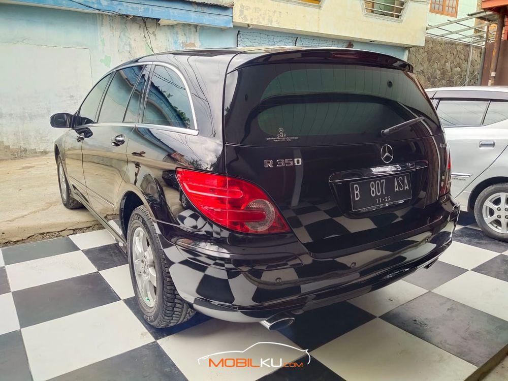 Mobil Mercedes-Benz R-Class 2007