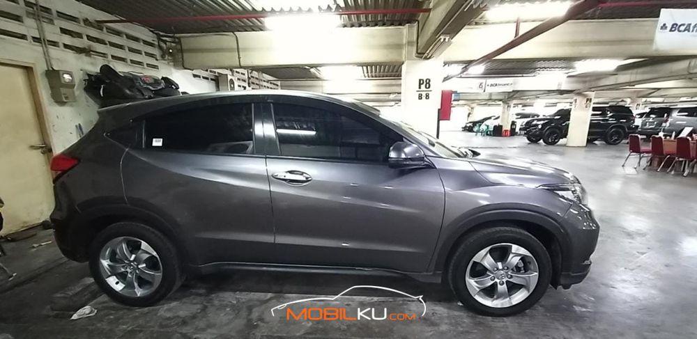 Mobil Honda HR-V 2018