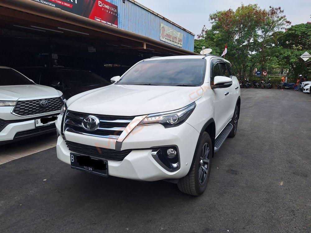 Mobil Toyota Fortuner 2016