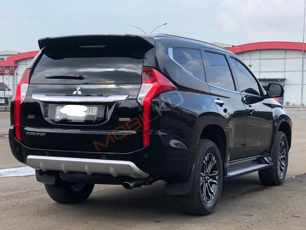 Mobil Mitsubishi Pajero Sport 2018