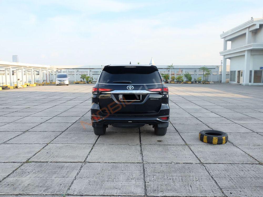 Mobil Toyota Fortuner 2020