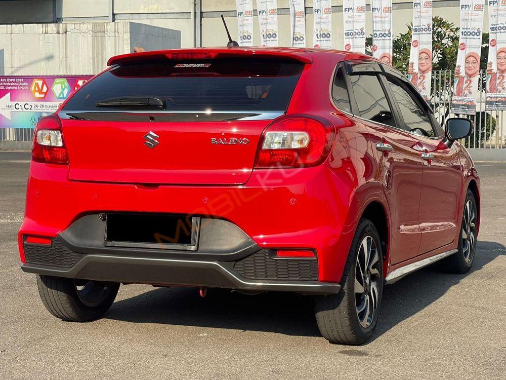 Mobil Suzuki Baleno 2019