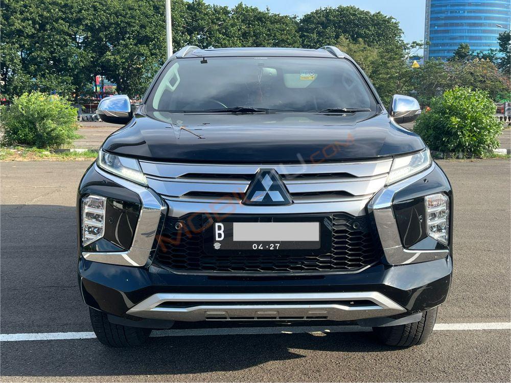 Mobil Mitsubishi Pajero Sport 2022