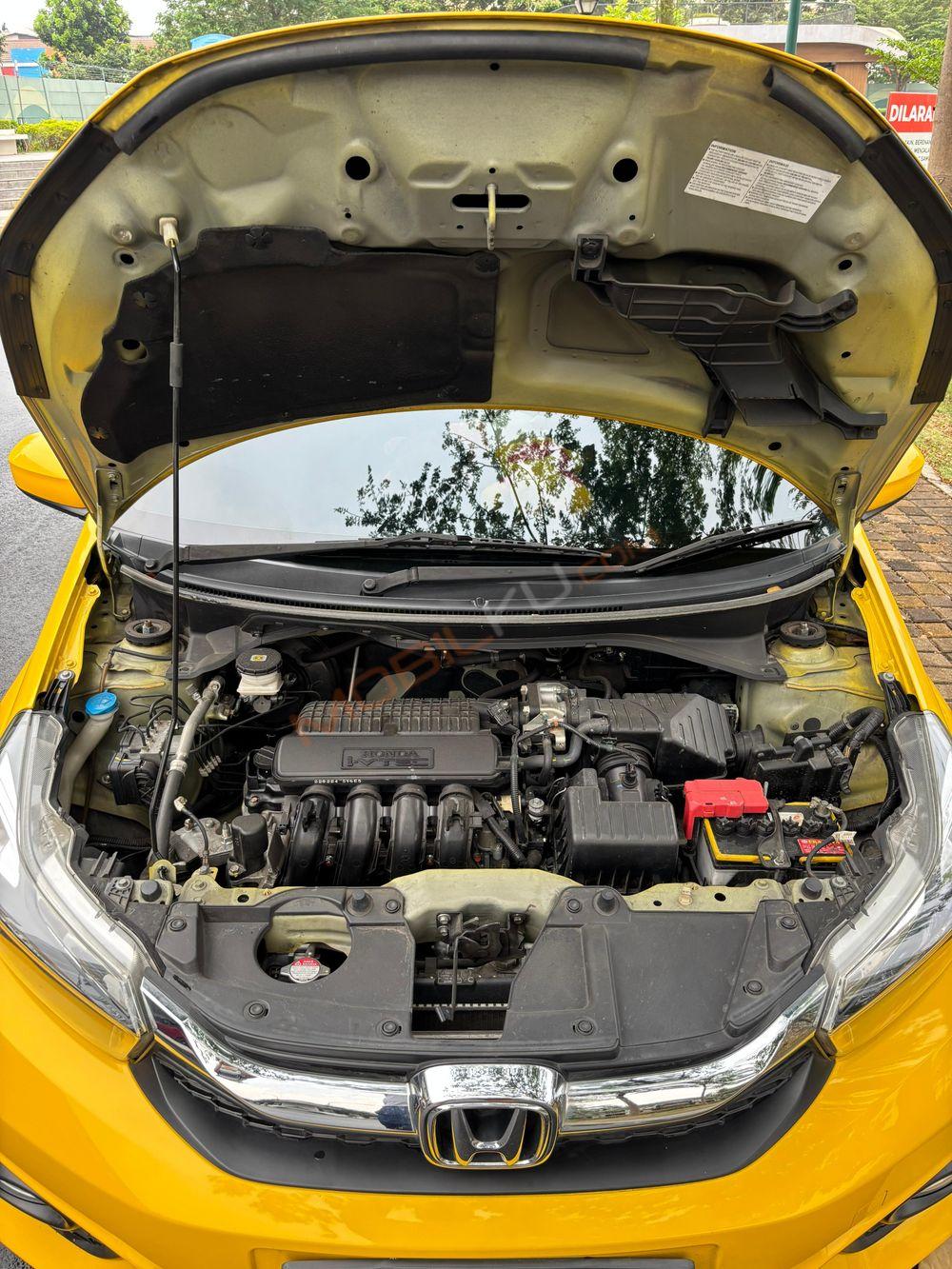 Mobil Honda Brio 2022