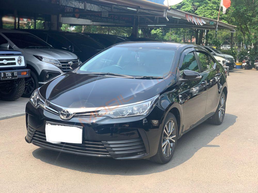Mobil Toyota Corolla 2018