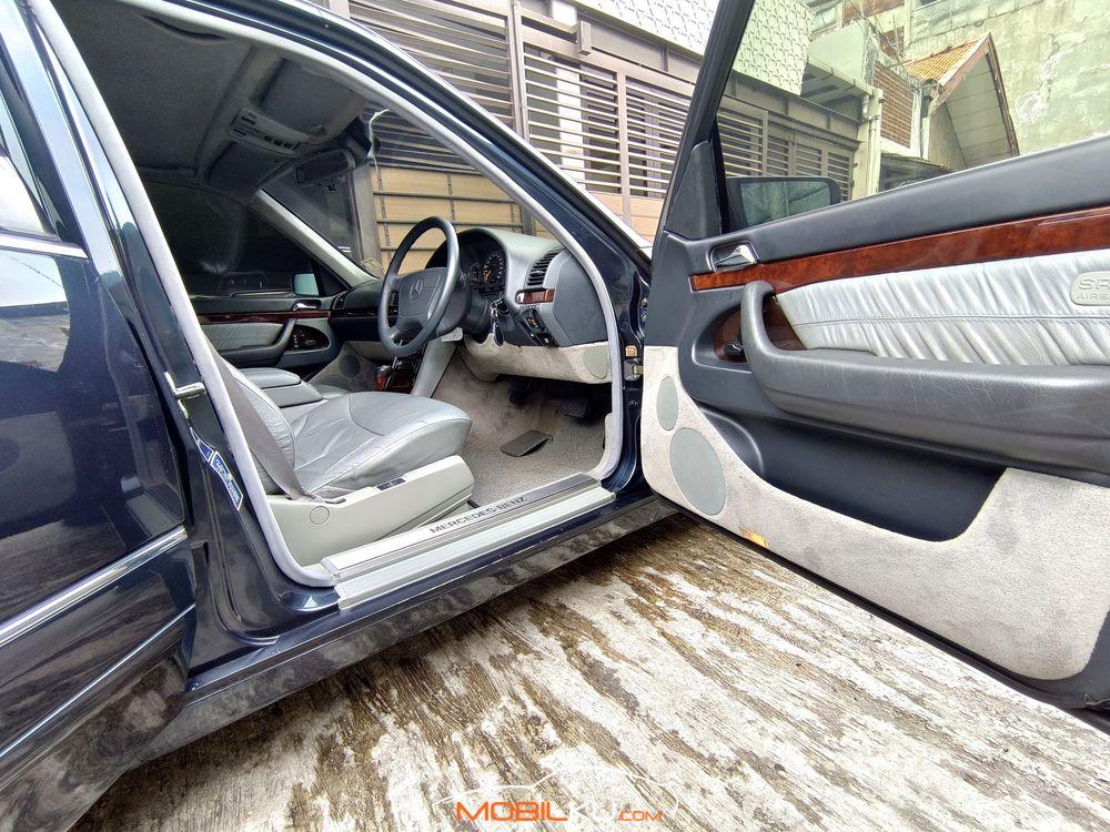 Mobil Mercedes-Benz S-Class 1997