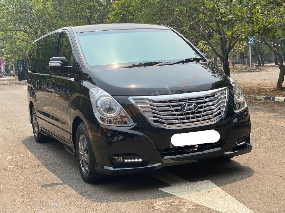 Mobil Hyundai H-1 2017