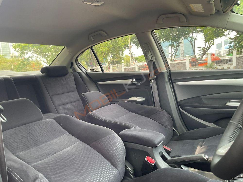 Mobil Honda City Sedan 2012