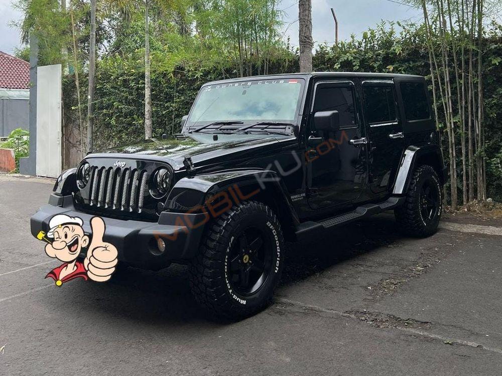 Mobil Jeep Wrangler 2012