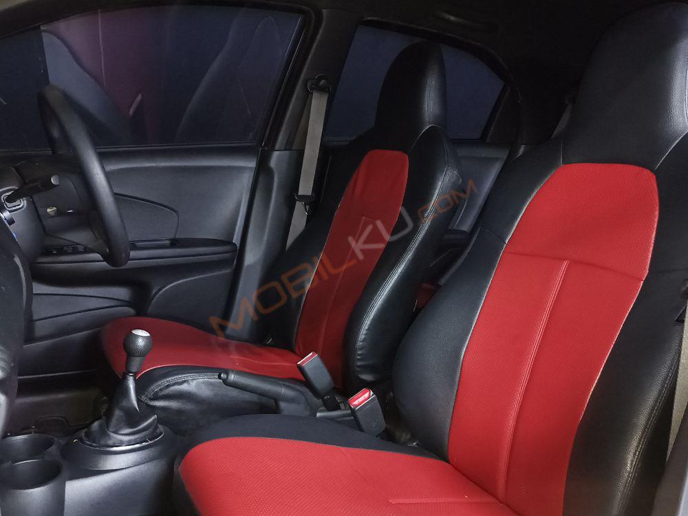 Mobil Honda Brio 2018