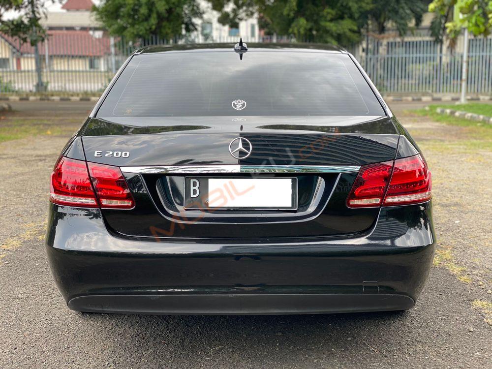 Mobil Mercedes-Benz E-Class 2016