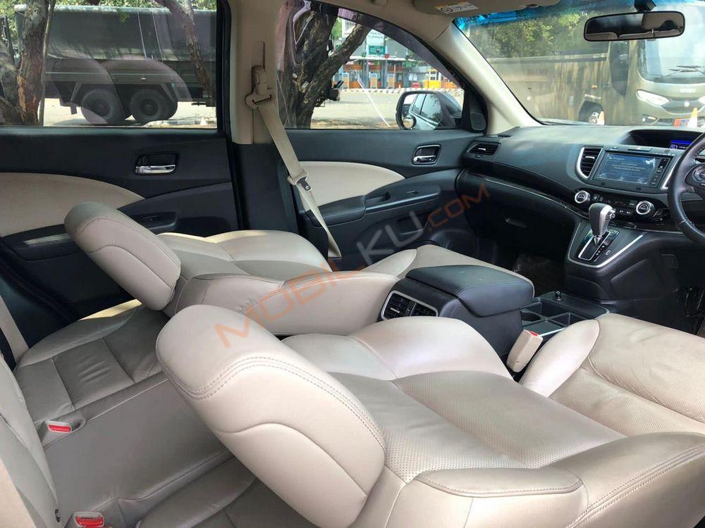 Mobil Honda CR-V 2017