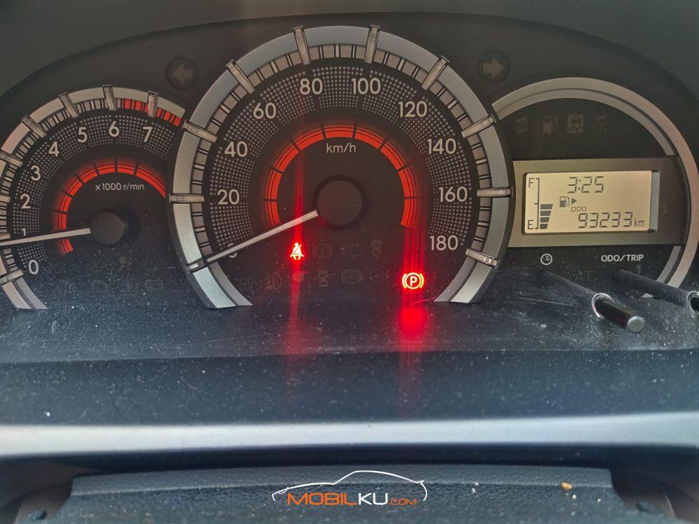 Mobil Daihatsu Xenia 2017