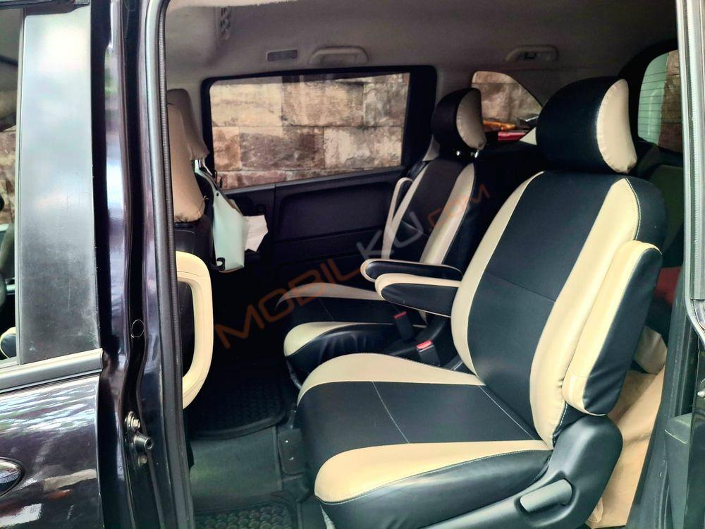 Mobil Honda Freed 2015