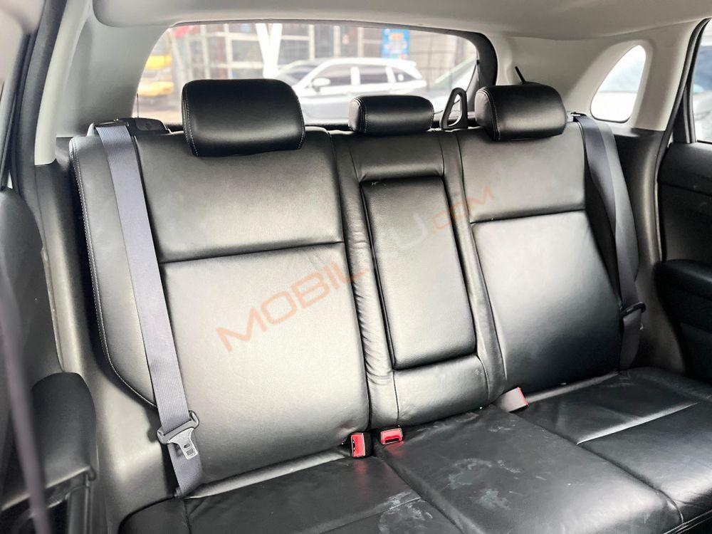 Mobil Mitsubishi Outlander Sport 2016