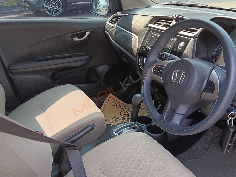 Mobil Honda Brio 2020